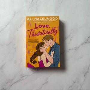 NWOT Love, Theoretically (by Ali Hazelwood) Paperback Book